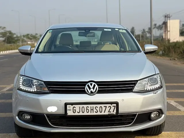 Used 2014 Volkswagen Jetta in Surat