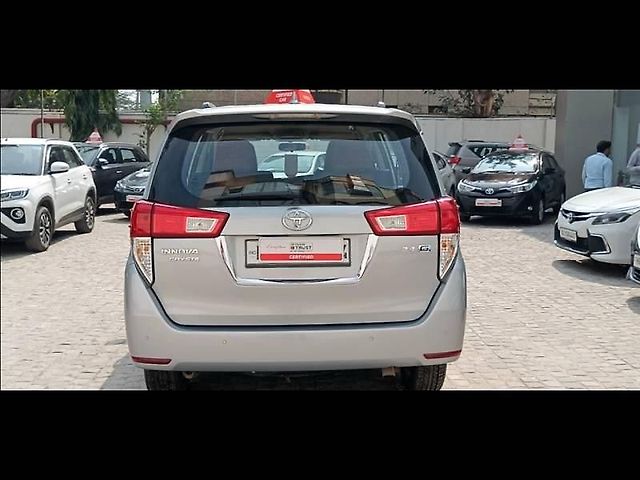 Used Toyota Innova Crysta [2016-2020] 2.4 G 7 STR [2016-2017] in Delhi