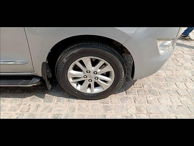 Used Toyota Innova Crysta [2016-2020] 2.4 G 7 STR [2016-2017] in Delhi