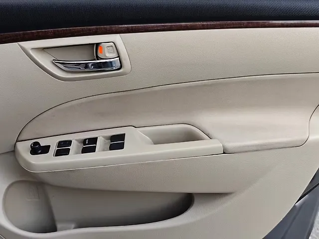 Used Maruti Suzuki Swift DZire [2011-2015] VXI in Dehradun