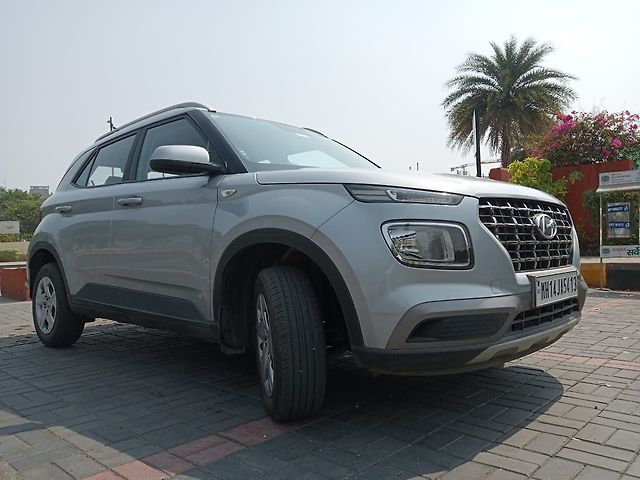 Used 2020 Hyundai Venue in Navi Mumbai