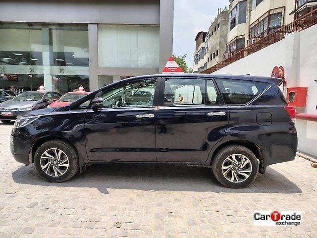 Used Toyota Innova Crysta [2016-2020] 2.4 GX 7 STR [2016-2020] in Delhi