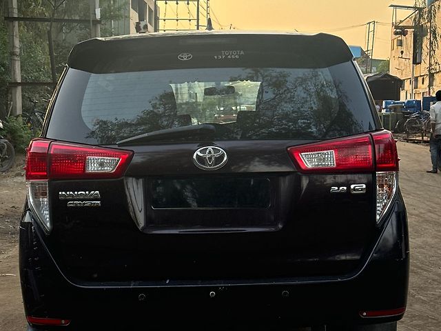 Used Toyota Innova Crysta [2016-2020] 2.8 GX AT 7 STR [2016-2020] in Chandigarh