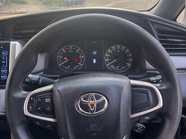 Used Toyota Innova Crysta [2016-2020] 2.8 GX AT 7 STR [2016-2020] in Chandigarh