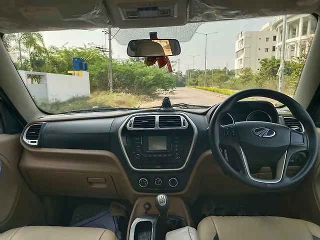 Used Mahindra TUV300 [2015-2019] T8 in Hyderabad