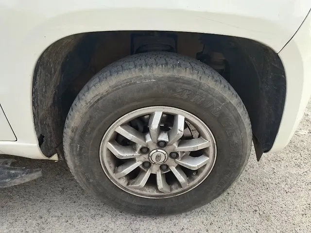 Used Mahindra TUV300 [2015-2019] T8 in Hyderabad