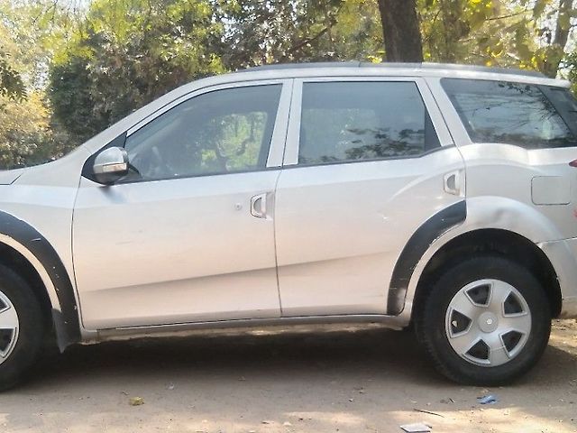 Used Mahindra XUV500 [2015-2018] W4 in Kanpur