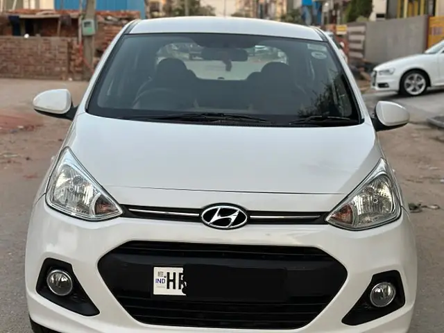 Used 2015 Hyundai Grand i10 in Chandigarh
