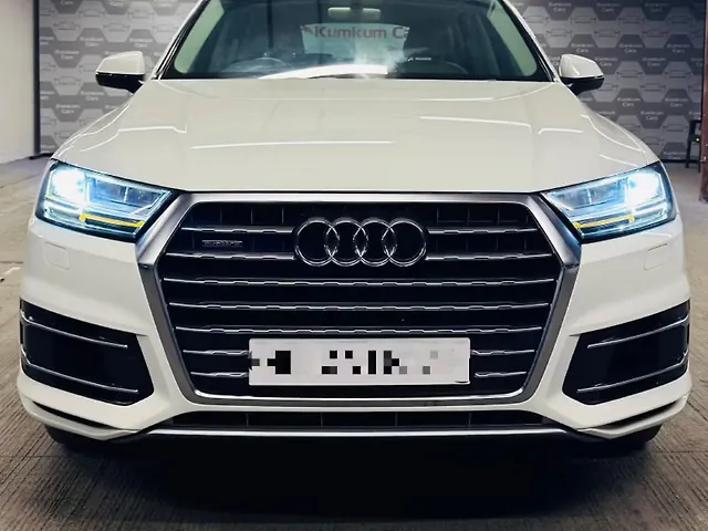 Used 2016 Audi Q7 in Pune
