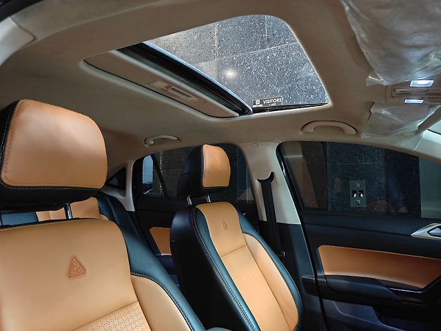 Used Volkswagen Virtus Topline 1.0 TSI MT in Ahmedabad