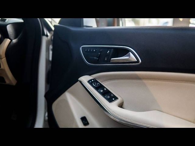 Used Mercedes-Benz CLA [2015-2016] 200 Petrol Sport in Delhi