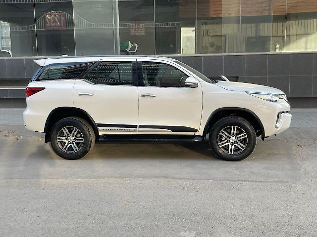 Used Toyota Fortuner [2016-2021] 2.8 4x2 AT [2016-2020] in Chandigarh
