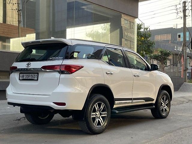 Used Toyota Fortuner [2016-2021] 2.8 4x2 AT [2016-2020] in Chandigarh