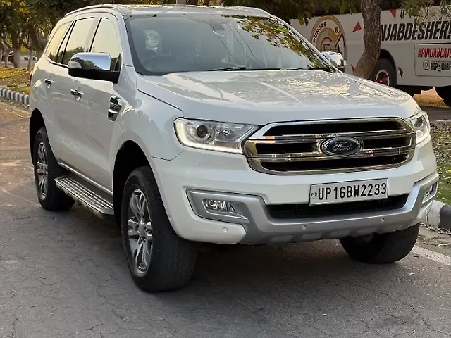 Used Ford Endeavour [2016-2019] Titanium 3.2 4x4 AT in Chandigarh