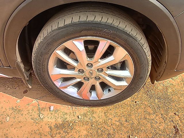 Used Mahindra XUV300 [2019-2024] 1.5 W8 AMT in Bangalore