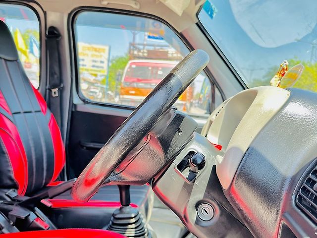 Used Maruti Suzuki Eeco [2010-2022] 7 STR STD (O) in Lucknow