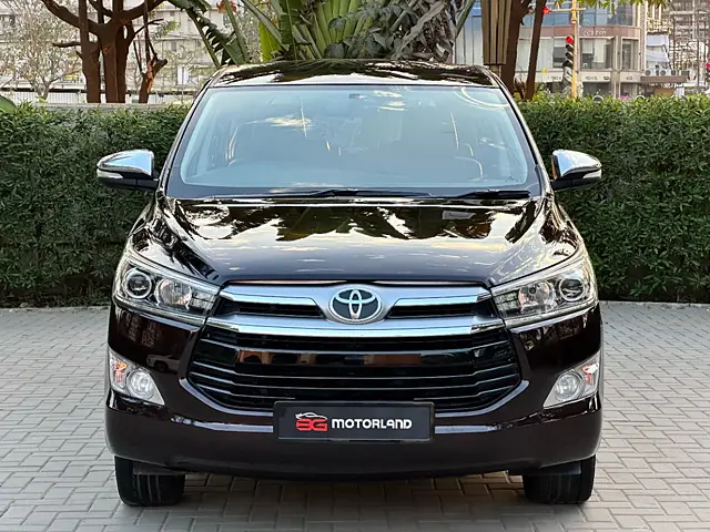 Used 2016 Toyota Innova Crysta in Surat