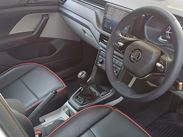 Used Skoda Kushaq [2021-2023] Active 1.0 TSI MT in Delhi