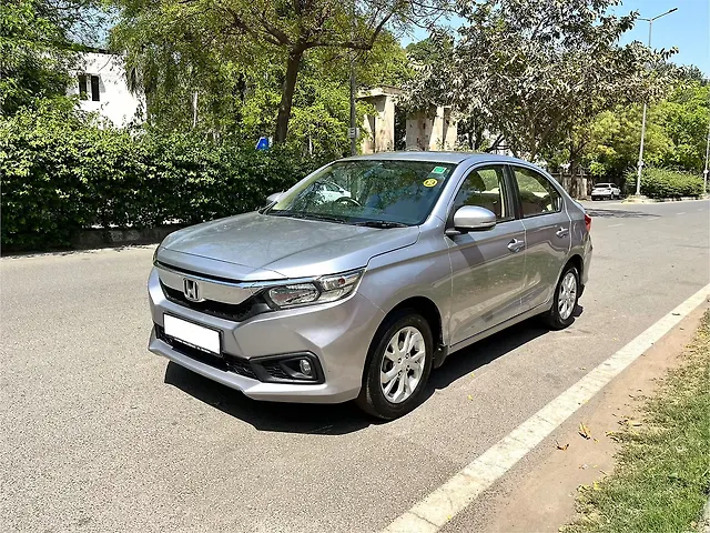 Used 2019 Honda Amaze in Delhi