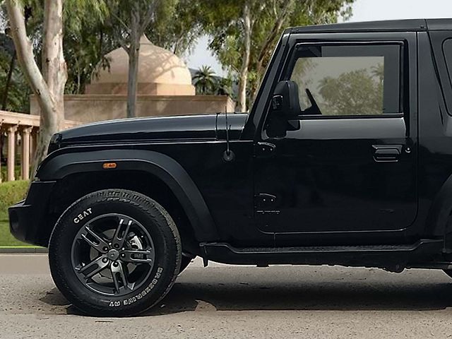 Used Mahindra Thar LX Hard Top Petrol MT 4WD in Delhi