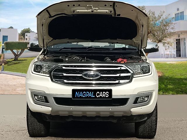 Used Ford Endeavour Titanium Plus 2.2 4x2 AT in Delhi