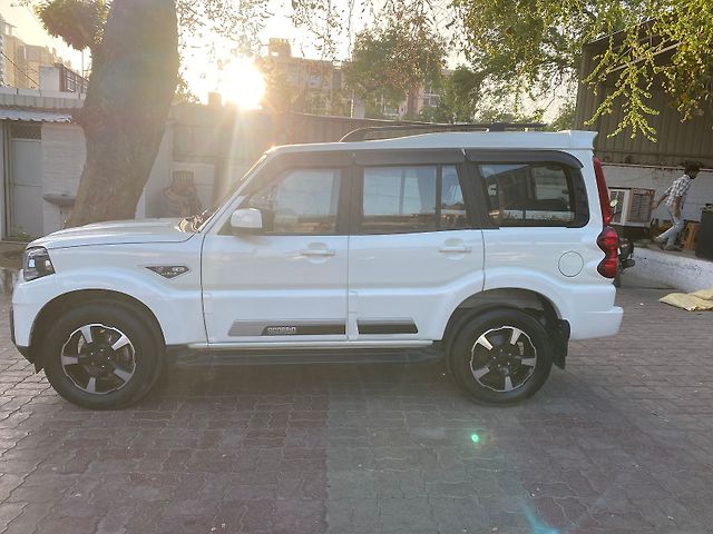 Used Mahindra Scorpio 2021 S11 in Lucknow