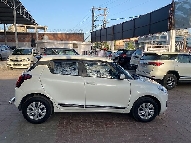 Used Maruti Suzuki Swift [2021-2024] VXi [2021-2023] in Lucknow