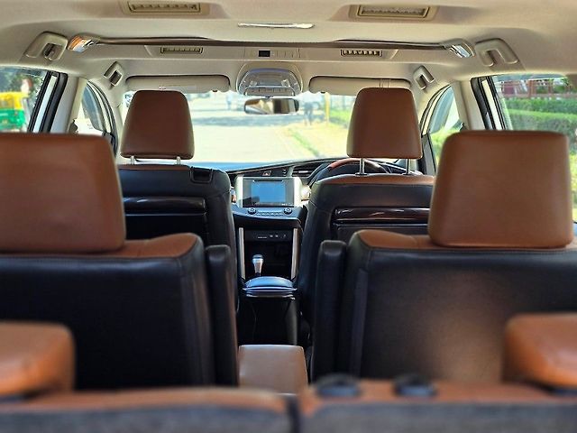 Used Toyota Innova Crysta [2016-2020] 2.8 ZX AT 7 STR [2016-2020] in Chandigarh