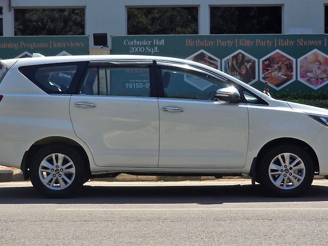 Used Toyota Innova Crysta [2016-2020] 2.8 ZX AT 7 STR [2016-2020] in Chandigarh