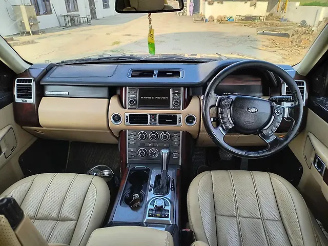 Used Land Rover Range Rover [2010-2012] 3.6 TDV8 Vogue SE in Chandigarh