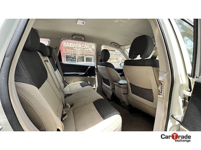 Used Mahindra XUV500 [2015-2018] W6 in Lucknow