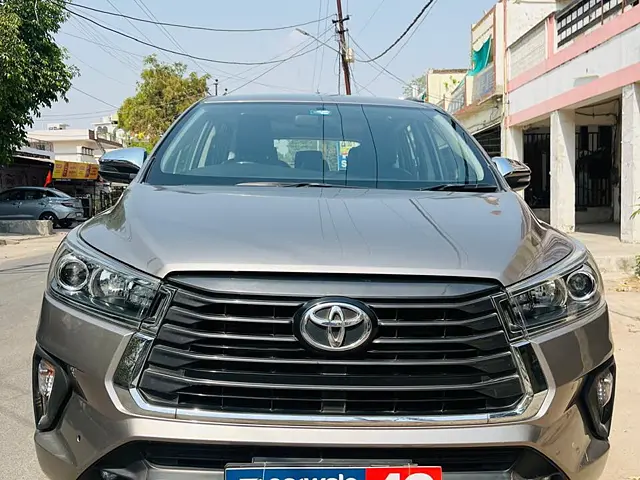 Used 2021 Toyota Innova Crysta in Kanpur