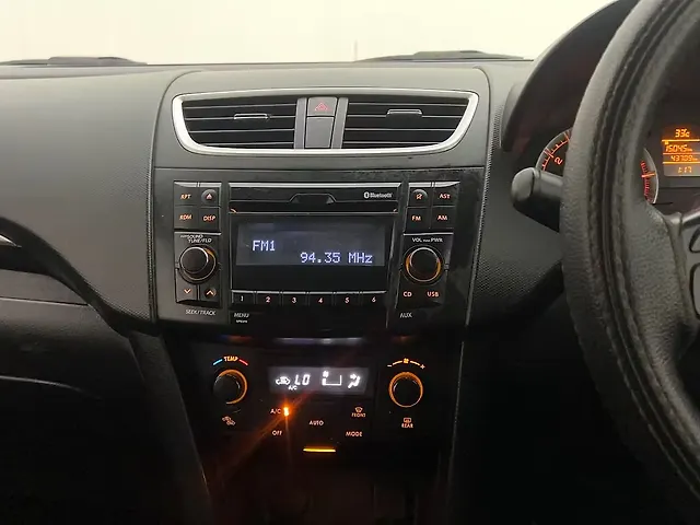 Used Maruti Suzuki Swift [2011-2014] ZXi in Hyderabad