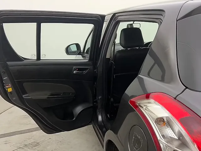 Used Maruti Suzuki Swift [2011-2014] ZXi in Hyderabad