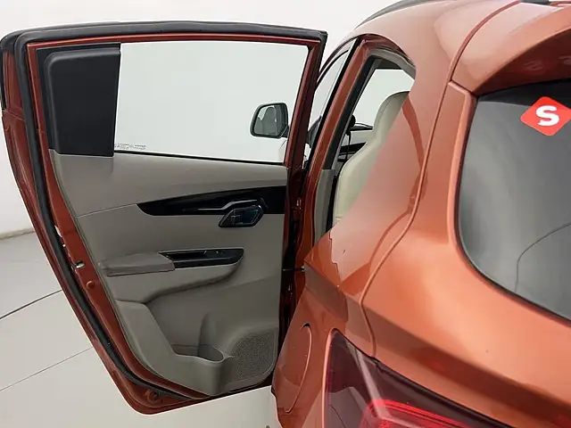 Used Mahindra KUV100 [2016-2017] K6 6 STR in Ahmedabad
