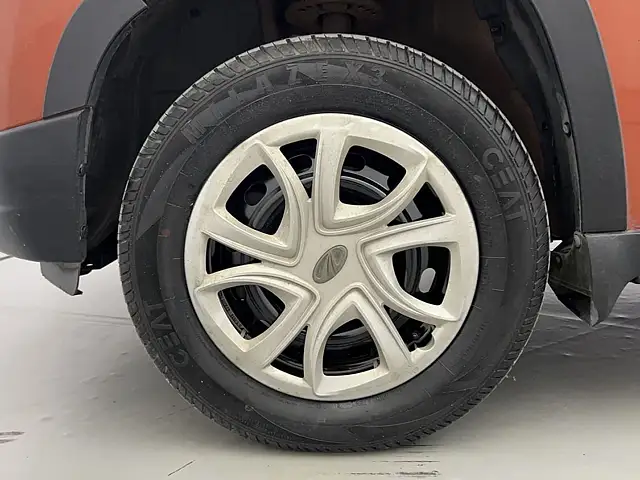 Used Mahindra KUV100 [2016-2017] K6 6 STR in Ahmedabad