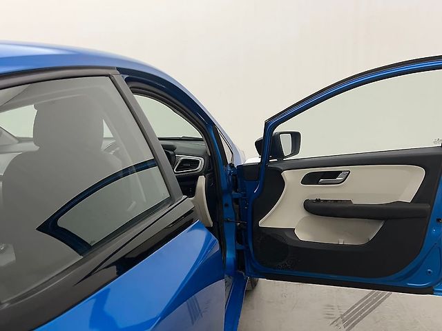 Used Tata Altroz XZ Plus i-Turbo Petrol Dark Edition [2021-2023] in Hyderabad