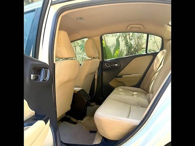 Used Honda City 4th Generation V Diesel in Ahmedabad