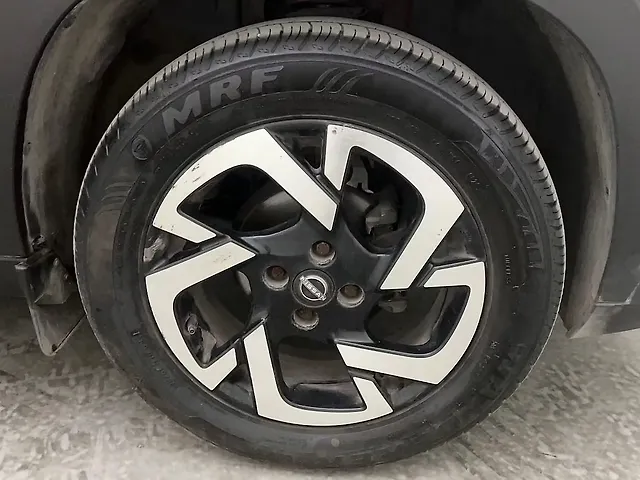 Used Nissan Magnite [2020-2024] XV Premium Turbo (O) CVT Dual Tone in Hyderabad