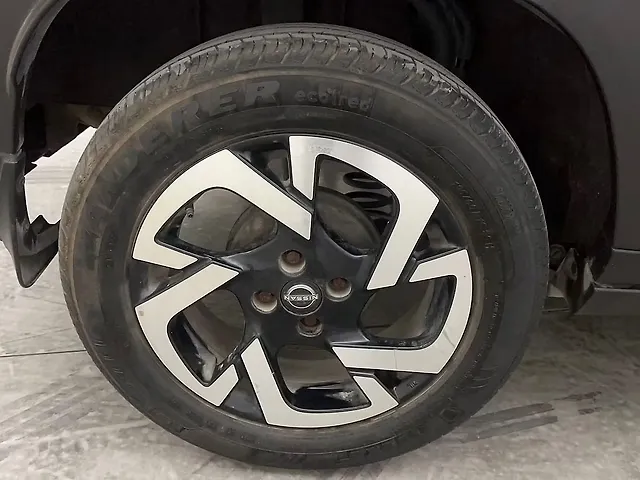 Used Nissan Magnite [2020-2024] XV Premium Turbo (O) CVT Dual Tone in Hyderabad