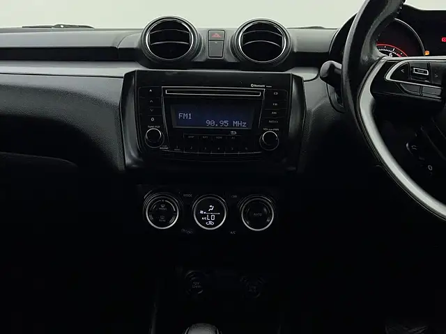 Used Maruti Suzuki Swift [2018-2021] ZXi AMT [2018-2019] in Delhi