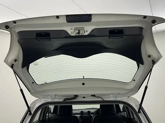 Used Maruti Suzuki Swift [2018-2021] ZXi AMT [2018-2019] in Delhi