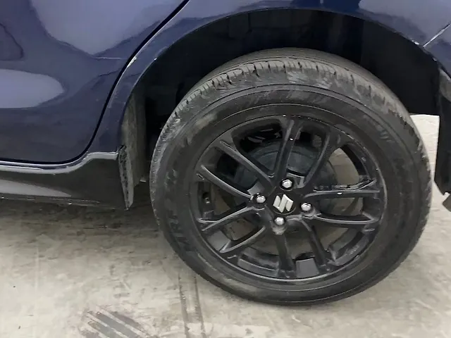 Used Maruti Suzuki Swift ZXi CNG in Hyderabad
