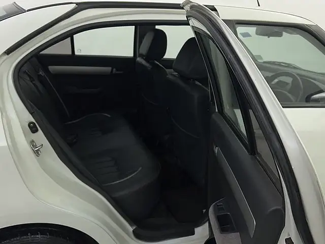 Used Maruti Suzuki Swift Dzire [2010-2011] VXi 1.2 BS-IV in Ghaziabad