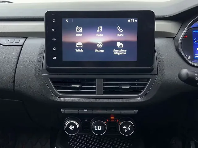Used Renault Kiger [2021-2022] RXZ Turbo CVT Dual Tone in Mumbai