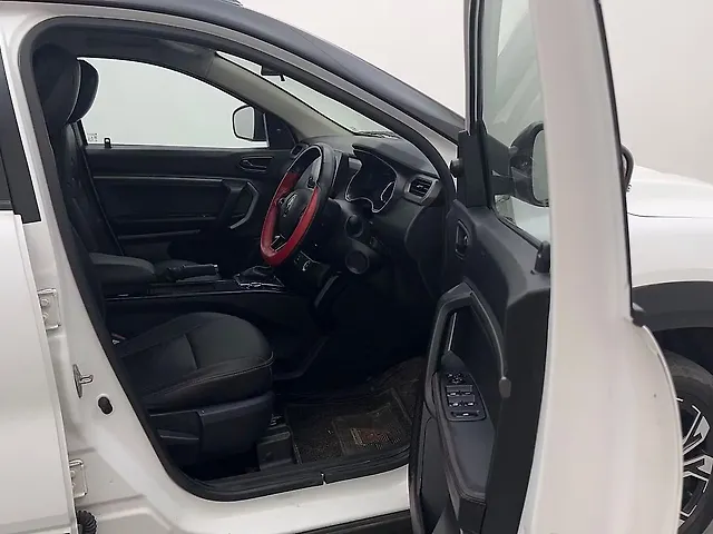 Used Renault Kiger [2021-2022] RXZ Turbo CVT Dual Tone in Mumbai