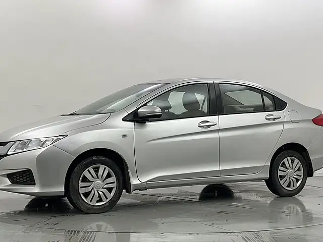 Used 2015 Honda City in Delhi