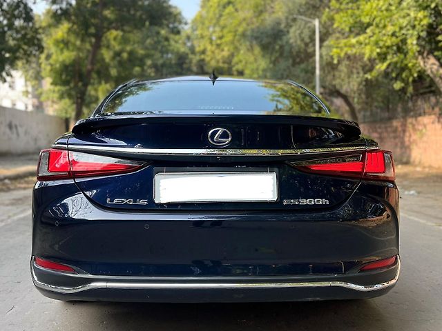 Used Lexus ES 300h Luxury [2020-2021] in Delhi