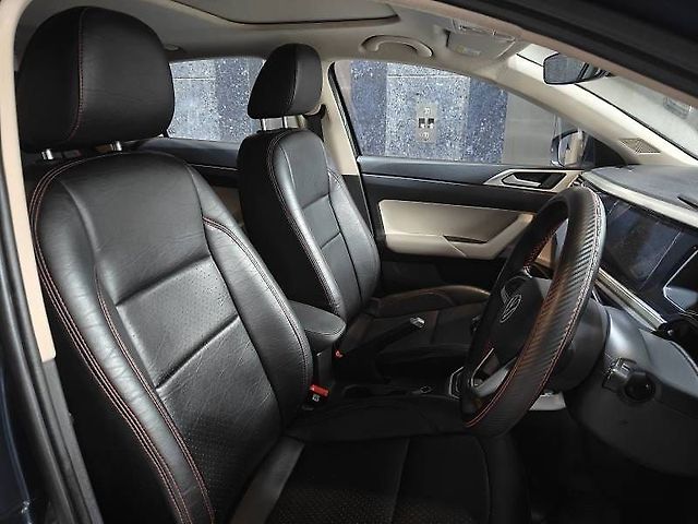 Used Volkswagen Virtus Topline 1.0 TSI MT in Ahmedabad