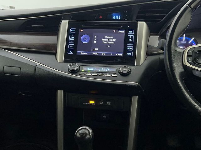 Used Toyota Innova Crysta [2016-2020] 2.4 V Diesel in Delhi